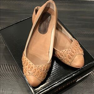 Freebird Brynn Camel Women's Flats